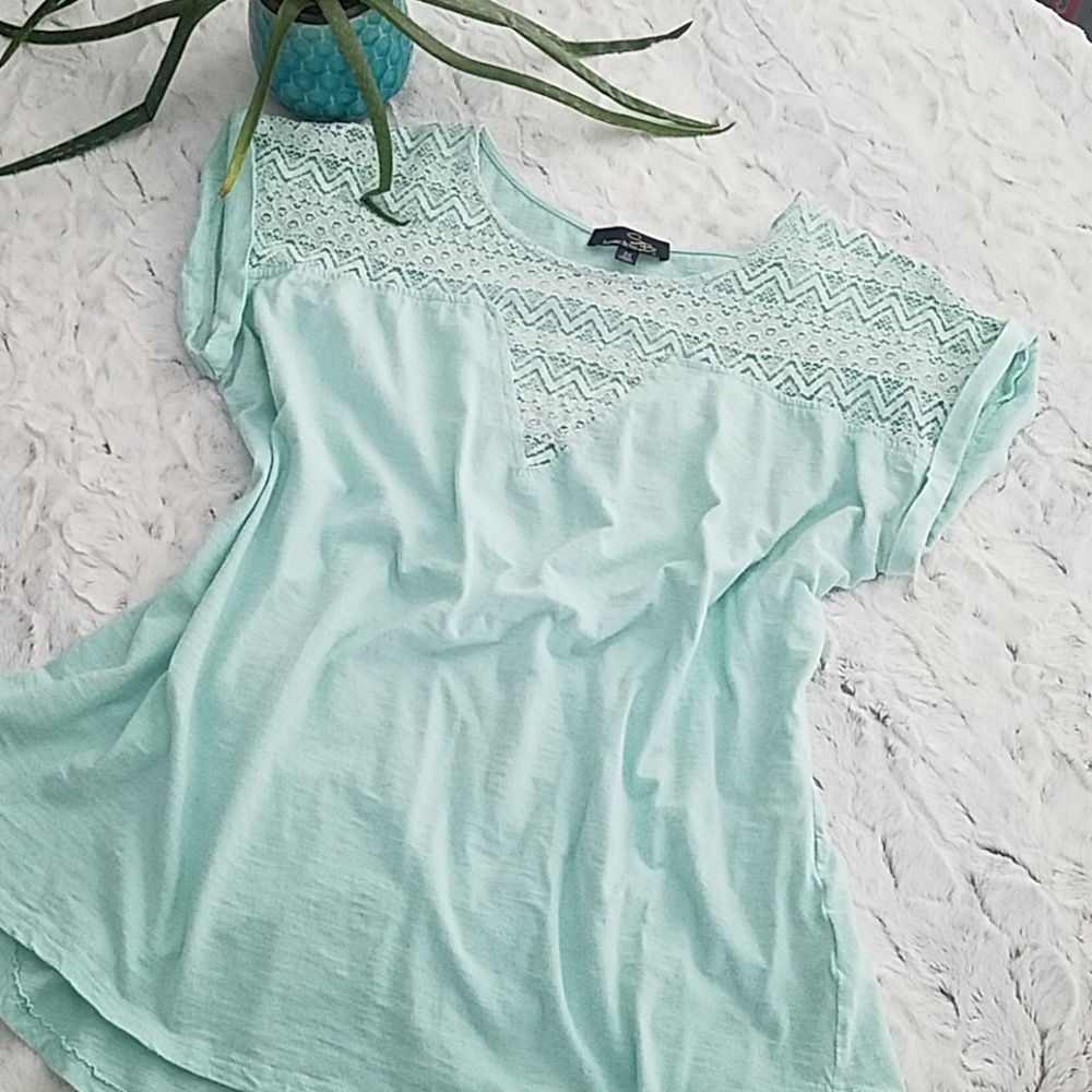 SOLD Suzanne Betro Lace Yoke Roll-Tab S/S Tee